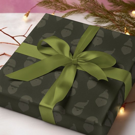 サンタモダンダークモノトーンのグリーンクリスマス ラッピングペーパー