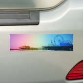 サンタモニカピアレインボーカラー バンパーステッカー (車上)