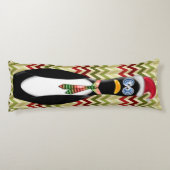 サンタユーモアのあるペンギンが赤と緑のジグザグスに ボディピロー (裏面)