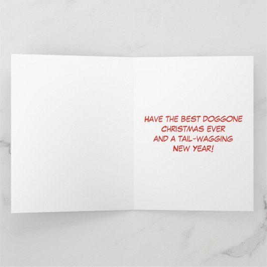 サンタ帽とマフラーをしたかわいいドイツシェパードのカード カード (内部)