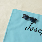 サンタ帽をかぶった可愛いGentooペンギン ビーチタオル (インサイチュ)