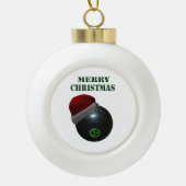 サンタ帽をかぶった芝生鉢 セラミックボールオーナメント (正面)