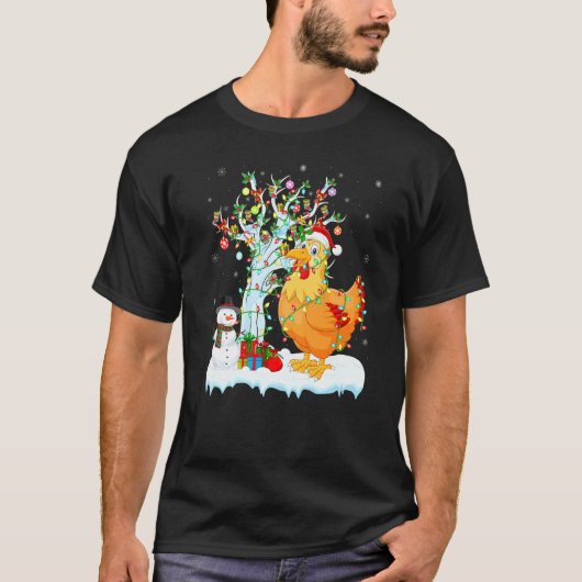 サンタ帽子のニワトリ 鳥 クリスマスツリー点灯式 Tシャツ (正面)