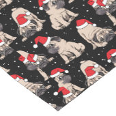 サンタ帽子のパグのクリスマスパターン ショートテーブルランナー (コーナー)