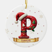 サンタ帽子の赤いクリスマス文字 P 名前 セラミックオーナメント (正面)