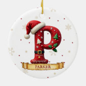 サンタ帽子の赤いクリスマス文字 P 名前 セラミックオーナメント (裏面)