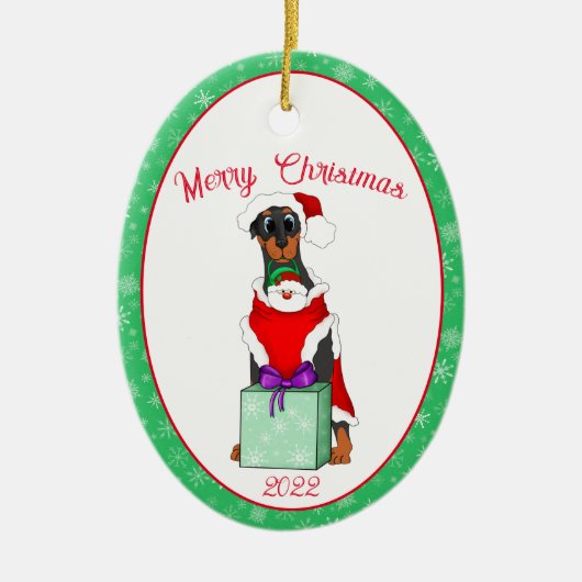 サンタ服を着たメリークリスマスかわいいドバーマン セラミックオーナメント (正面)
