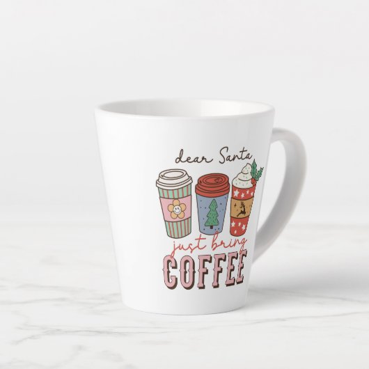 サンタ親愛がコーヒーのクリスマスを持ってくる カフェラテマグ (右アングル)