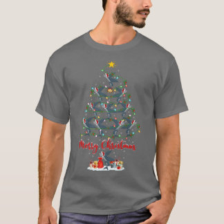 サンタ飛んでいるフィッシュにマッチする魚の飛んでいる恋人のクリス Tシャツ