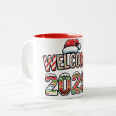 サンタ・ウェルカム2025年マグカップ ツートーンマグカップ (正面左)