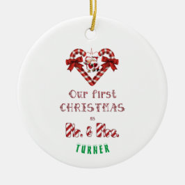 サンタ・キャンディ・ケーン夫妻の第1回のクリスマス セラミックオーナメント