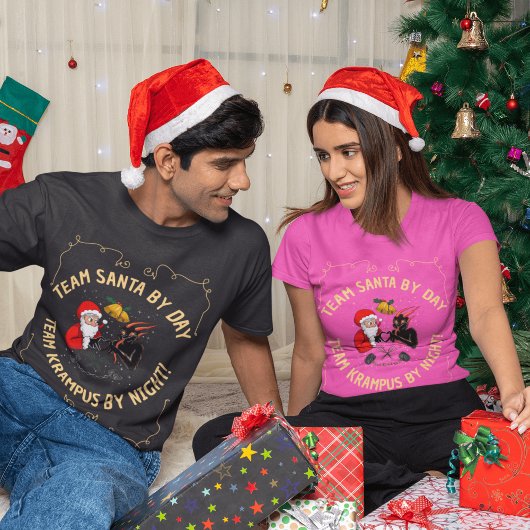 サンタ&クランパスクリスマスで大声で笑う Tシャツ