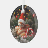 サンタ・ハット・クリスマスのアルビノ・コーンスネーク ガラスオーナメント (正面左)