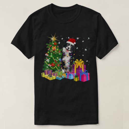 サンタ ボーダーコリー 犬 クリスマスツリー ライト 面白い Tシャツ (デザイン正面)