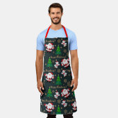 サンタ、木、雪片とクマ エプロン (着用した状態)