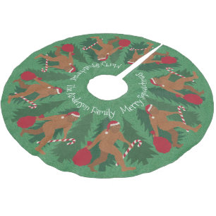 サンタSquatchのクリスマスのマツメリーなSquatchmas ブラッシュドポリエステルツリースカート