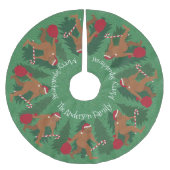 サンタSquatchのクリスマスのマツメリーなSquatchmas ブラッシュドポリエステルツリースカート (正面)