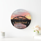 サンダーランドウェアラムーブリッジへのサンセット ラージ壁時計 (ホーム)