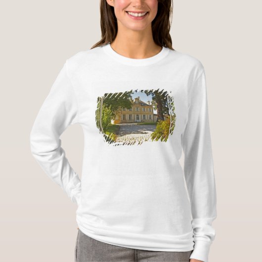 サンテステフのシャトー・コス・ラボリーの精巧な作品 Tシャツ (正面)
