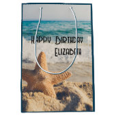 サンディのビーチ写真 ミディアムペーパーバッグ (正面)