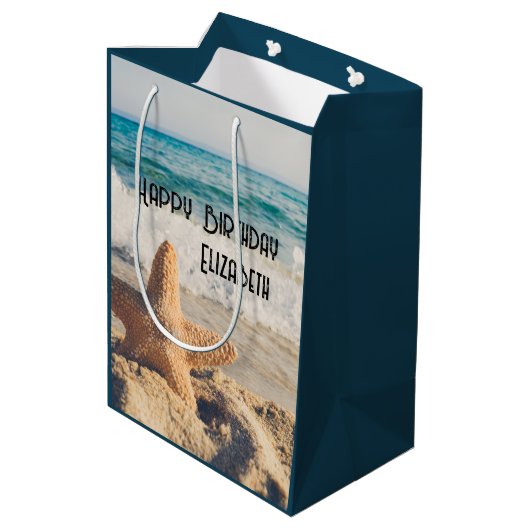 サンディのビーチ写真 ミディアムペーパーバッグ (裏面アングル)