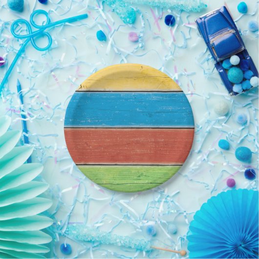 サンディは塩辛いキスの紙皿をつま先で触ます ペーパープレート (パーティー)