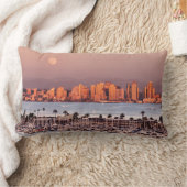 サンディエゴの満月 ランバークッション (ブランケット)