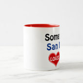 サンディエゴの誰かが私を愛している ツートーンマグカップ (中央)