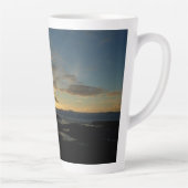 サンディエゴサンセットIIIカリフ素晴らしォルランドスケープ カフェラテマグ (右)