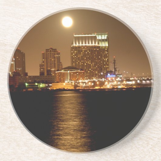 サンディエゴ上のmoonrise コースター (正面)