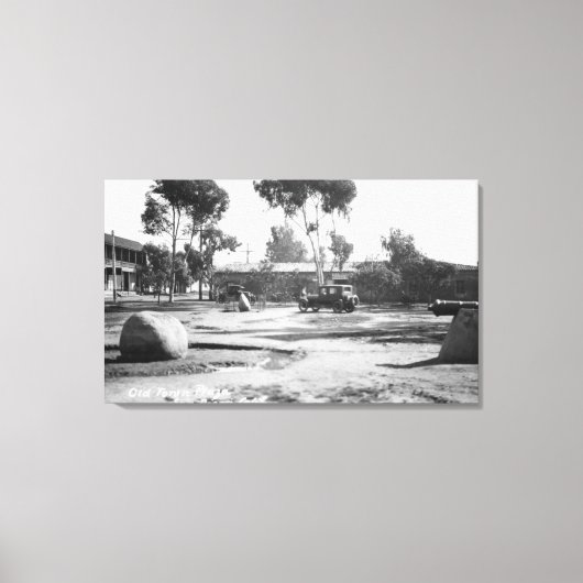 サンディエゴCAオールドタウンプラザビュー写真 キャンバスプリント (正面)