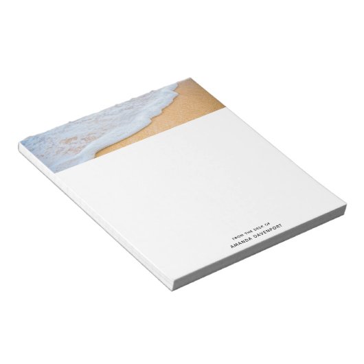 サンディビーチと泡立ちサーフ ノートパッド (アングル)