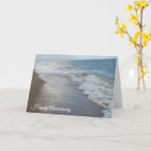 サンディビーチの海洋の波 ハッピアニバーサリー カード (黄色い花)