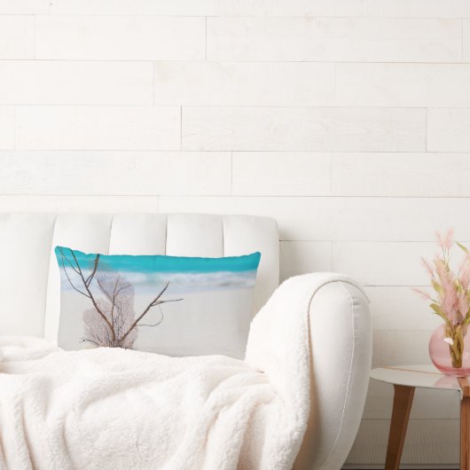 サンディビーチの貝殻の写真 ランバークッション (ソファ)