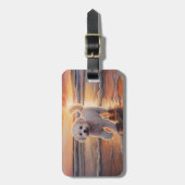 サンディポーズビコンフリースドッグオンビーチサンセット ラゲッジタグ (正面縦)