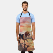 サンディポーズビーグルドグオンビーチサンセット エプロン (着用した状態)