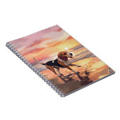 サンディポーズビーグルドグオンビーチサンセット ノートブック (右側)
