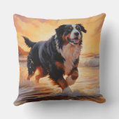 サンディポーズベルネーズマウンテンドグオンビーチサンセット クッション (裏面)