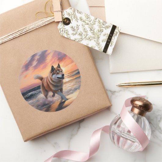 サンディポーズ秋田ドッグオンビーチサンセット ラウンドシール (ギフト)