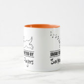 サントオランニングア選手に気を取られやすいの犬 マグカップ (中央)