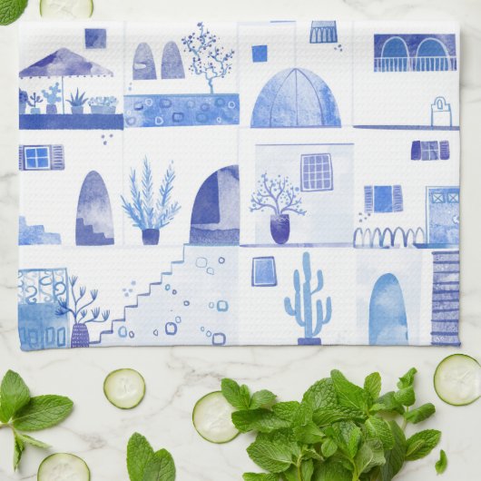 サントリーニギリシャの島の水の色の町並み キッチンタオル (折り畳み)