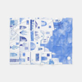 サントリーニギリシャの島の水の色の町並み フリースブランケット (正面(横))