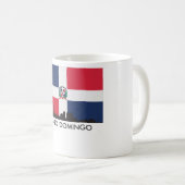サント・ドミンゴのスカイラインのドミニカ共和国の旗 コーヒーマグカップ (正面右)