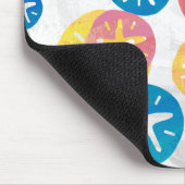 サンドドルイエローレッドブルー マウスパッド (コーナー)