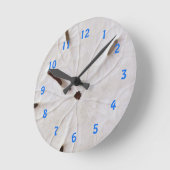 サンドドルビーチ沿岸白色グレートレンディーギフト ラウンド壁時計 (傾斜)