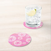 サンドドルホワイトとピンク ラウンドペーパーコースター (インサイチュ)
