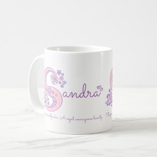 サンドラの一流の意味ハートの花Sのモノグラムのマグ コーヒーマグカップ (正面左)