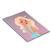 サンドレスを着たブロンド ノートブック (右側)