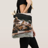 サンニング・シーライオンズ(サンフランシスコ) トートバッグ (クローズアップ)