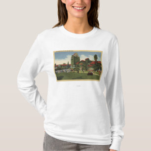 サンノゼの州立大学のキャンパスの眺め Tシャツ
